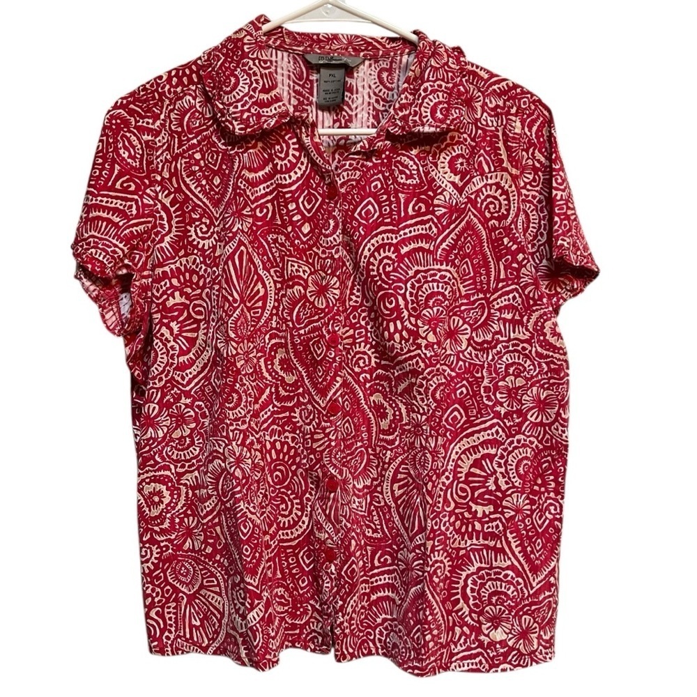 IB Diffusion Women's Size Petite XL Button Down Blouse Red White Paisley Floral